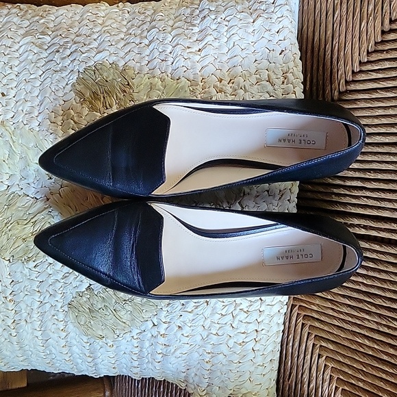 Cole Haan Dellora Skimmer Pointed Toe Loafers, Black, size 5B - Picture 9 of 11